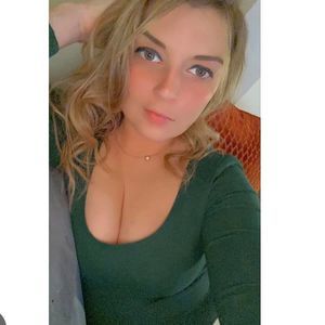 Meet your Posher, Annie